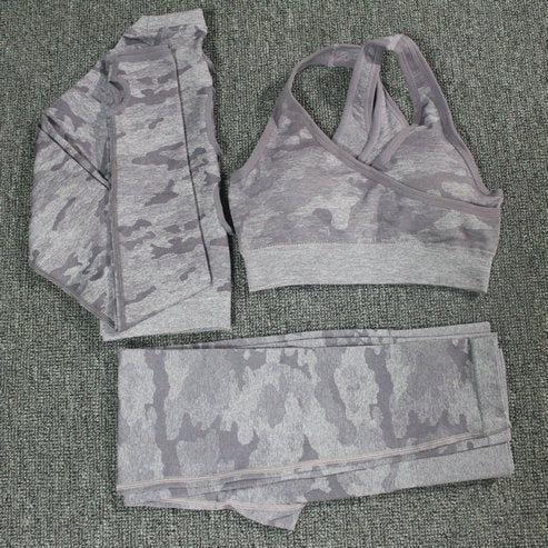 2-Piece Camo Yoga Set – Sports Bra & Leggings