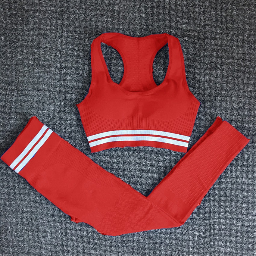 Seamless Yoga Set – High Waist Leggings & Sports Bra