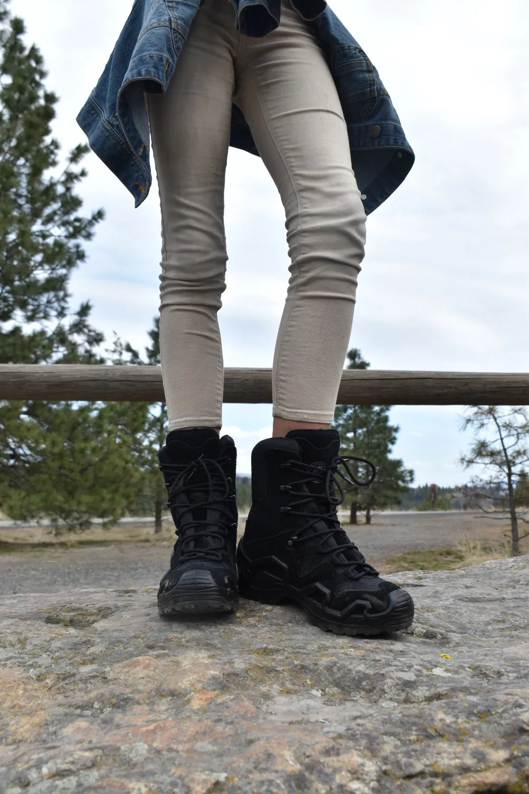 ROCKROOSTER Hiking Boots