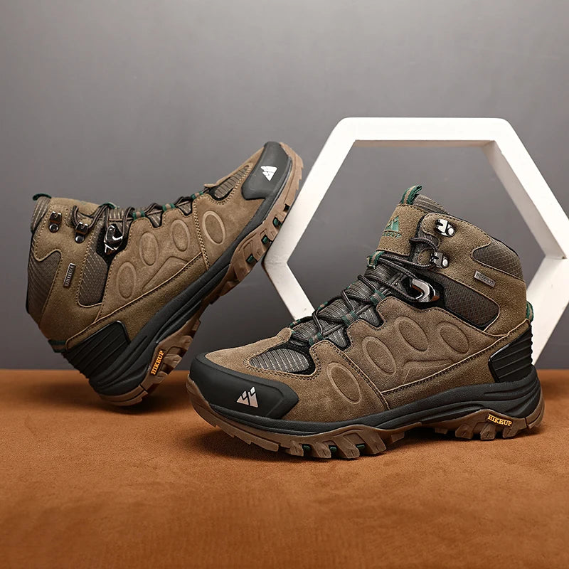 High-Top Men Hiking Boot