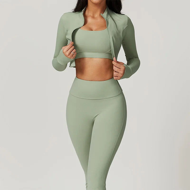 3-Piece Women’s Workout Set – Sports Bra, Leggings & Top