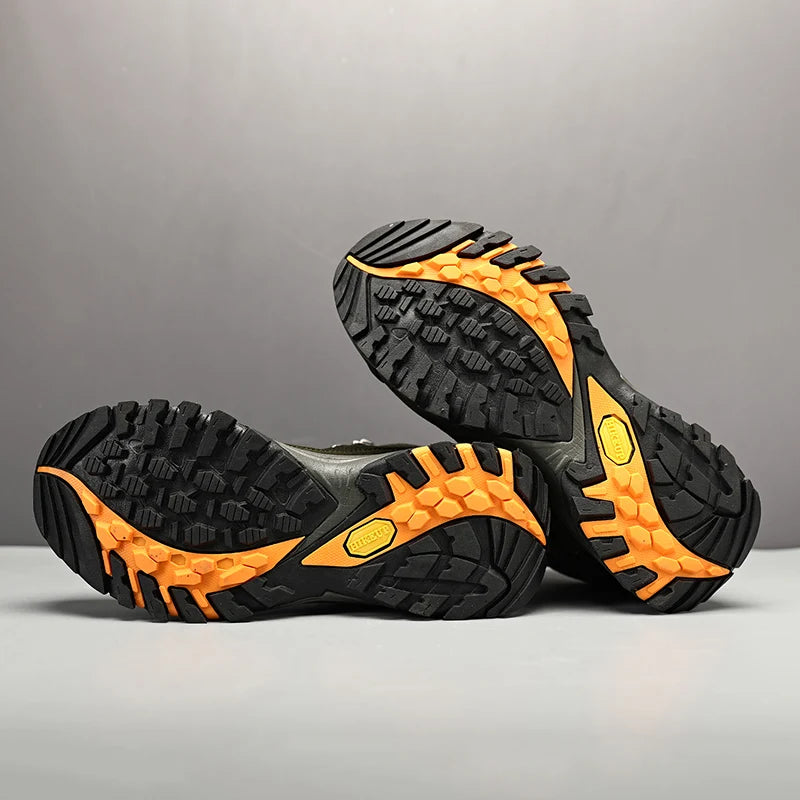 High-Top Men Hiking Boot