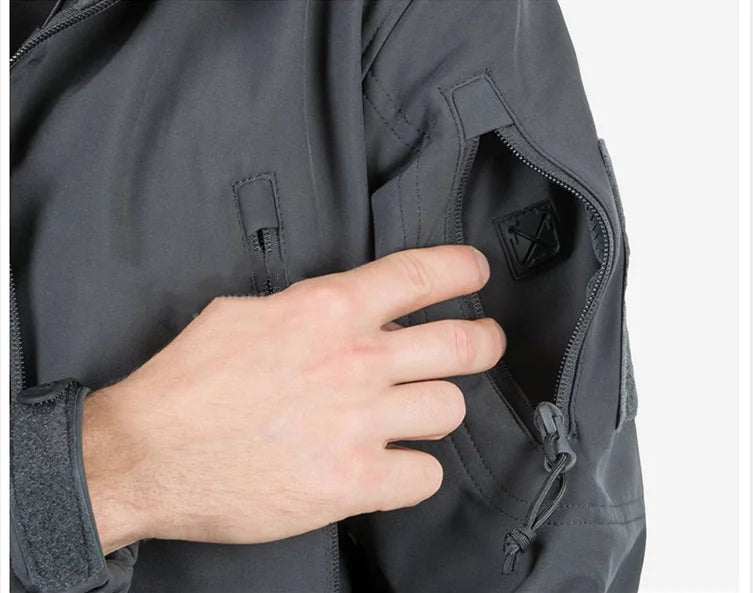 Men’s Camouflage Softshell Jacket