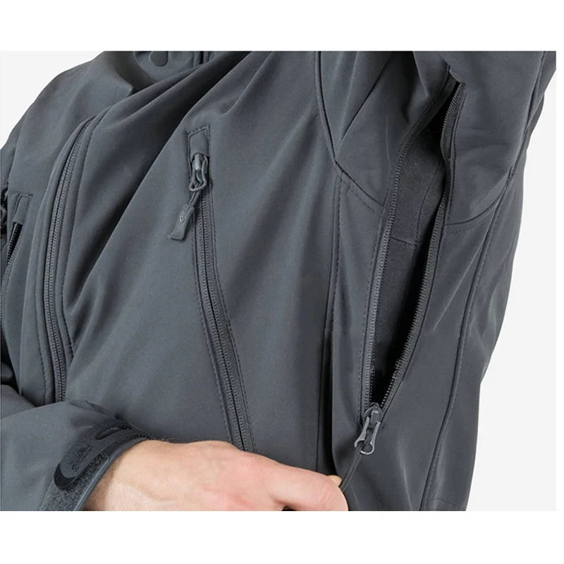 Men’s Camouflage Softshell Jacket