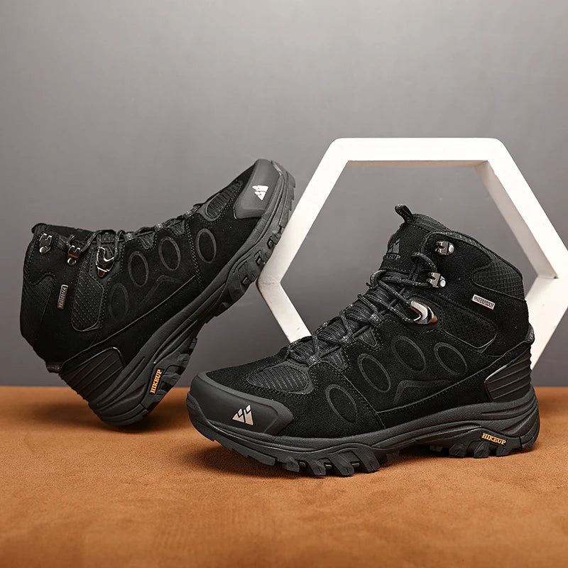High-Top Men Hiking Boot