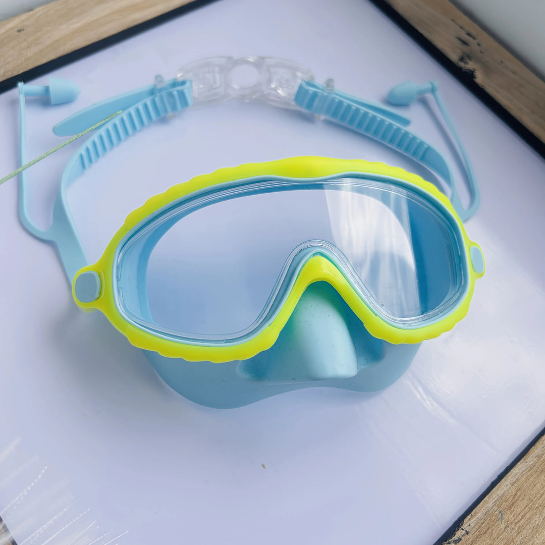 Kids’ Anti-Fog Swim Goggles