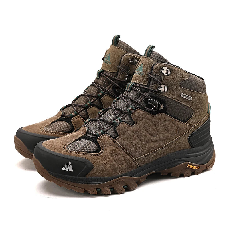 High-Top Men Hiking Boot