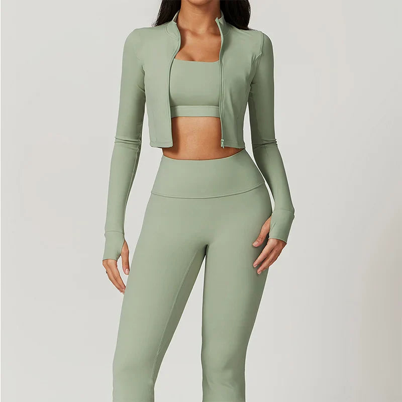 3-Piece Women’s Workout Set – Sports Bra, Leggings & Top