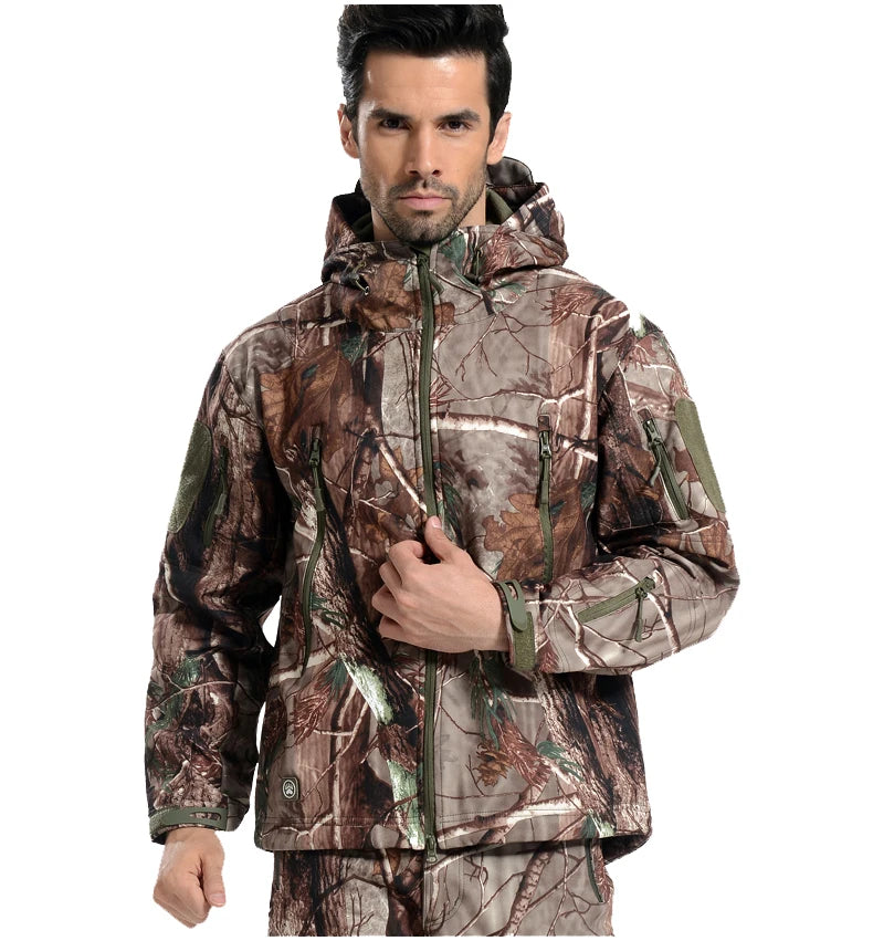 Lurker Men’s Softshell Camouflage Jacket