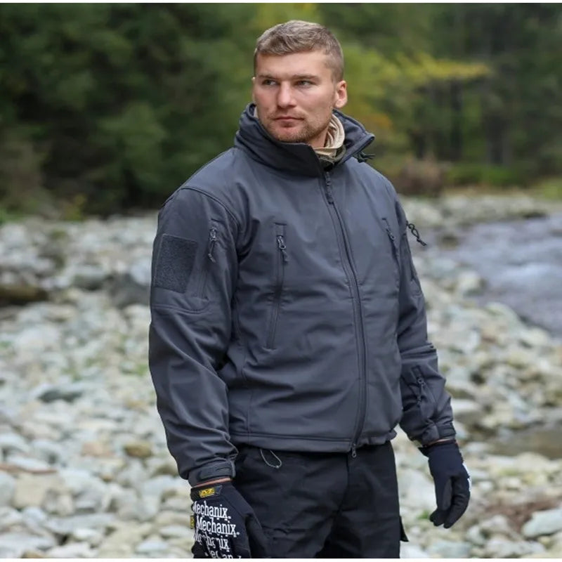 Men’s Camouflage Softshell Jacket
