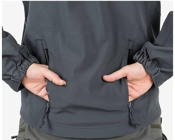 Men’s Camouflage Softshell Jacket