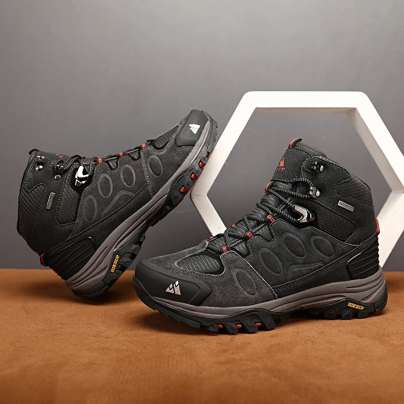 High-Top Men Hiking Boot