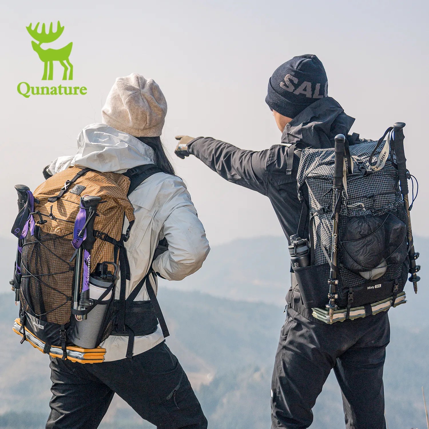 Lightweight Waterproof Hiking Daypack – 30-35L